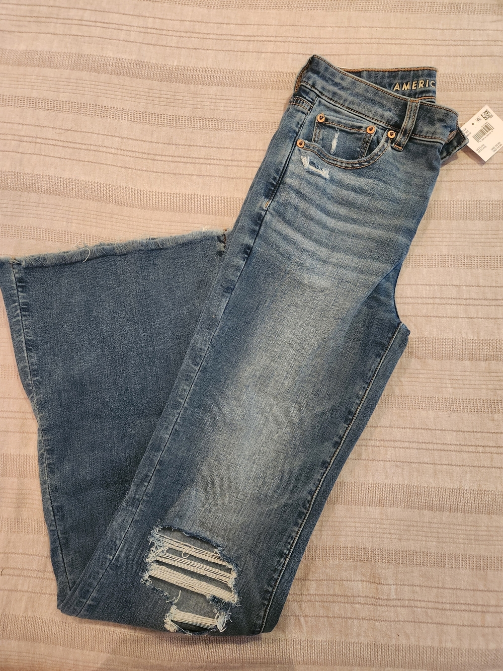 American Eagle Outfitters Medium Blue Distressed Flare Jeans
